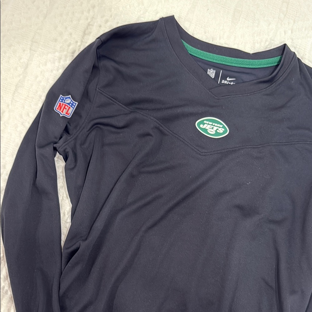 Nike Black and Green Jets NFL Long Sleeve Shirt